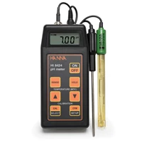 HI8424  Portable pH/mV Meter